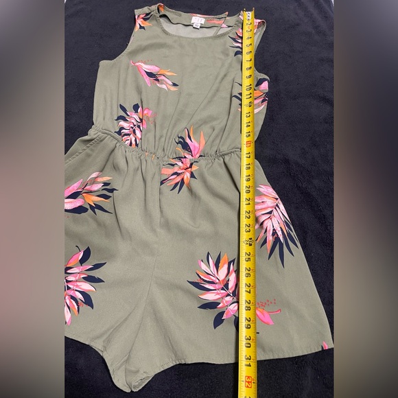 🌴🌸A New Day Romper Womens Medium Green Pink Floral Romper Sleeveless Pockets - Picture 3 of 13